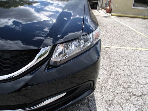 Used 2015 Honda Civic SE image 25