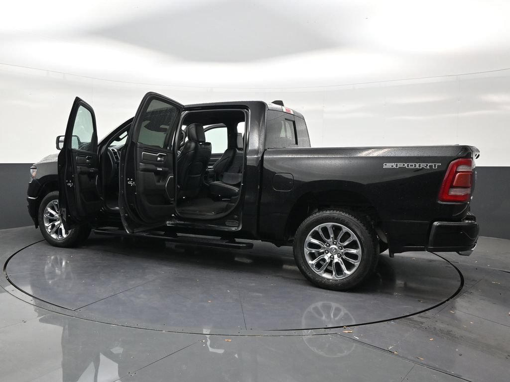 Used 2023 RAM 1500 Laramie RWD image 31
