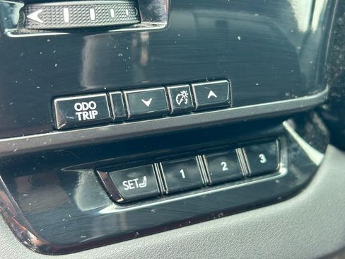 Used 2023 Lexus RX 500h F Sport AWD/4WD image 28