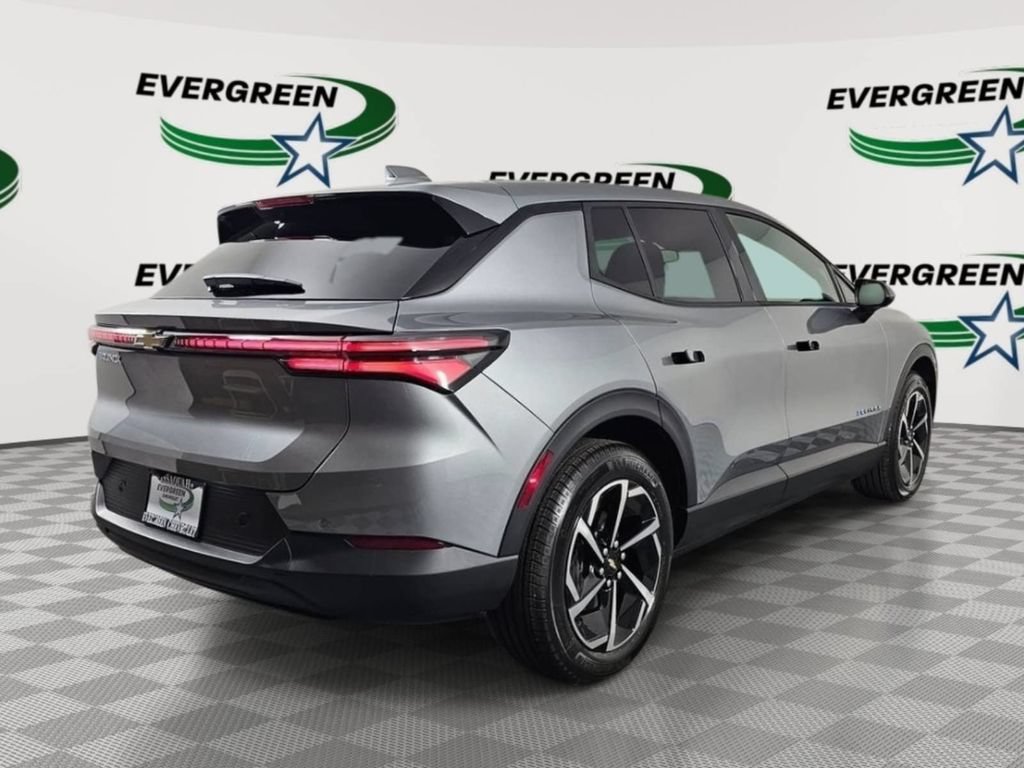 New 2026 Chevrolet Equinox EV LT FWD image 5