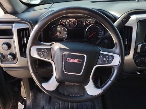 Used 2017 GMC Sierra 1500 SLE w/ SLE Value Package image 12