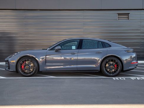 New 2026 Porsche Panamera GTS AWD/4WD image 2