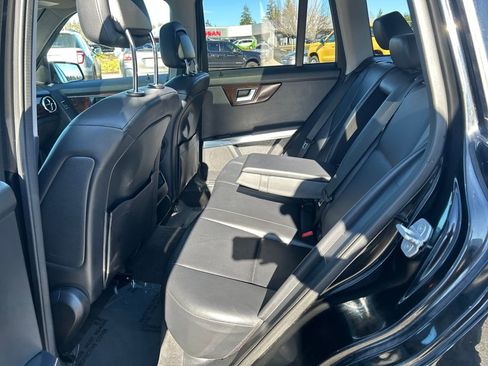 Used 2013 Mercedes-Benz GLK 350 4MATIC image 8