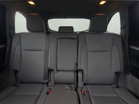 Used 2015 Toyota Highlander Plus image 15