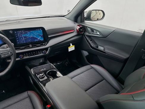 New 2026 Chevrolet Equinox RS w/ Convenience Package III FWD image 25