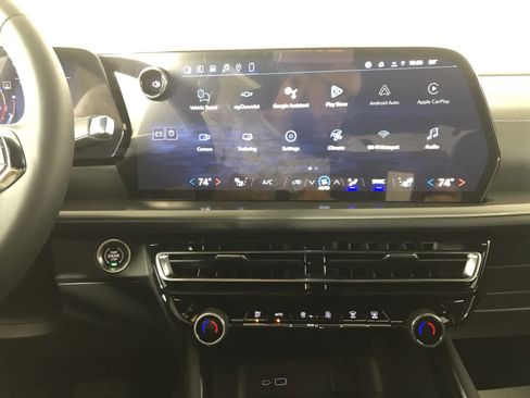 New 2026 Chevrolet Traverse LT w/ Driver Confidence Package image 37