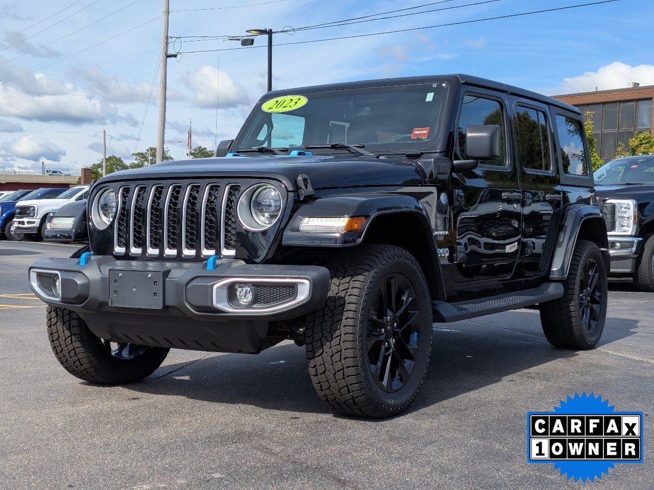 Used 2023 Jeep Wrangler Unlimited Sahara AWD/4WD image 8