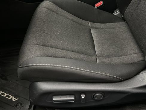 Certified 2023 Honda Accord EX image 13