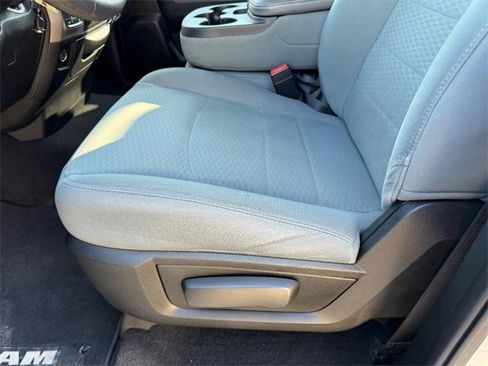 Used 2018 RAM 1500 Express w/ Express Value Package image 17