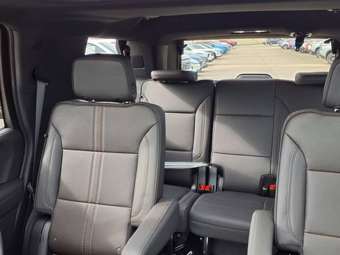 New 2026 Chevrolet Tahoe High Country AWD/4WD image 32