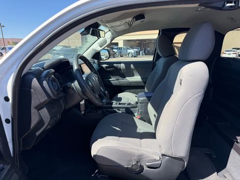 Used 2023 Toyota Tacoma SR image 11