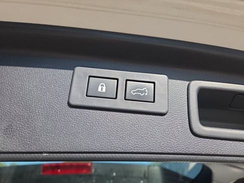 Used 2022 Subaru Forester Wilderness w/ Wilderness Package image 17