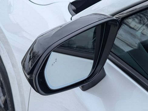 New 2026 Lexus TX 500h AWD image 17