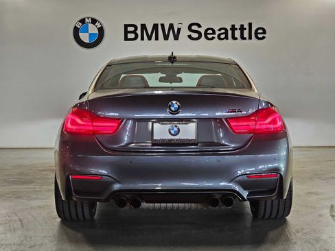 Used 2018 BMW M4 Coupe RWD image 6