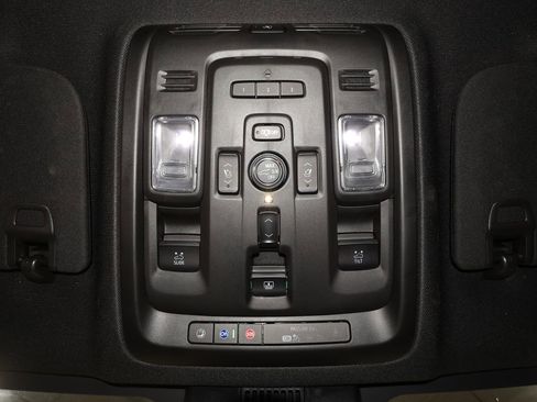 Certified 2024 GMC Yukon XL Denali w/ Denali Reserve Package image 37