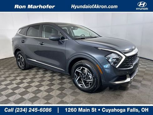 Used 2023 Kia Sportage LX image 1