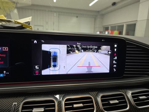 Used 2024 Mercedes-Benz GLE 53 AMG 4MATIC Coupe image 26