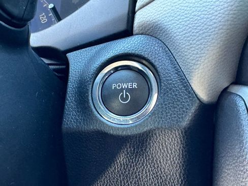 Used 2023 Toyota RAV4 XLE image 33