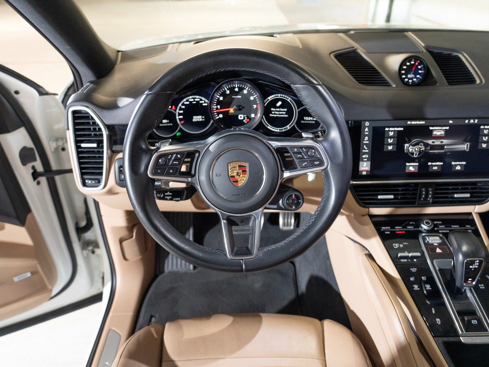 Certified 2021 Porsche Cayenne S AWD/4WD image 28