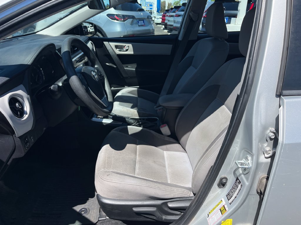 Used 2019 Toyota Corolla LE FWD image 9