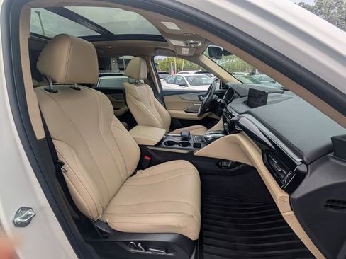 Used 2024 Acura MDX FWD image 16