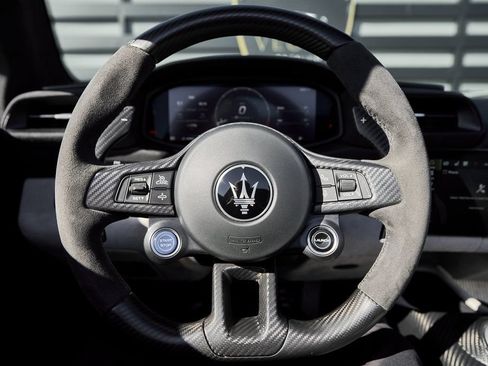 Used 2023 Maserati MC20 Spyder RWD image 50