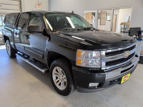 Used 2011 Chevrolet Silverado 1500 LT w/ All-Star Edition AWD/4WD image 5
