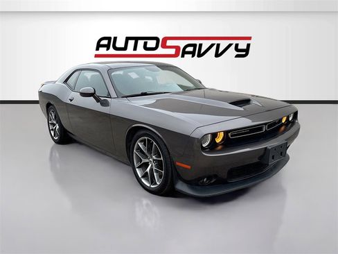 Used 2022 Dodge Challenger GT image 1