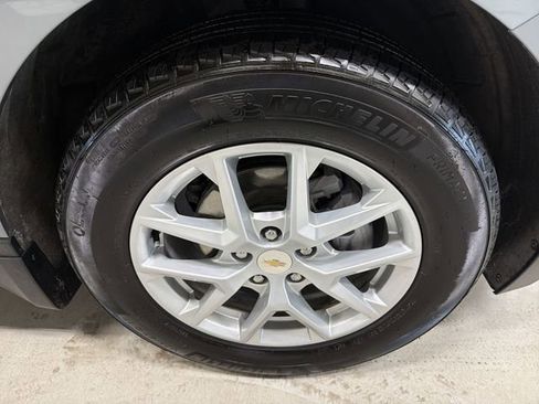 Certified 2024 Chevrolet Equinox LT w/ LPO, Floor Liner Package image 14