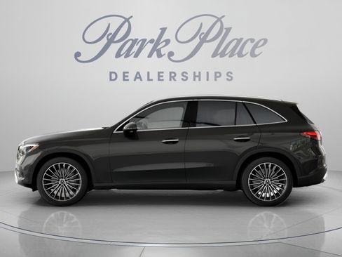 Used 2026 Mercedes-Benz GLC 300 4MATIC image 7
