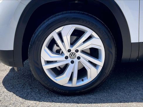 Certified 2023 Volkswagen Atlas SE AWD/4WD image 8