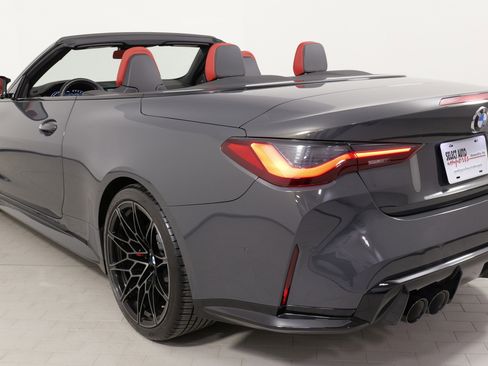 Used 2022 BMW M4 xDrive Competition w/ Executive Package image 17