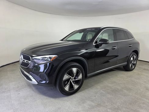 Certified 2023 Mercedes-Benz GLC 300 4MATIC image 8