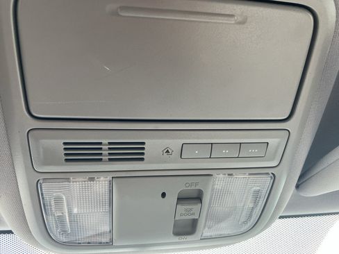 Used 2018 Honda Pilot EX image 26