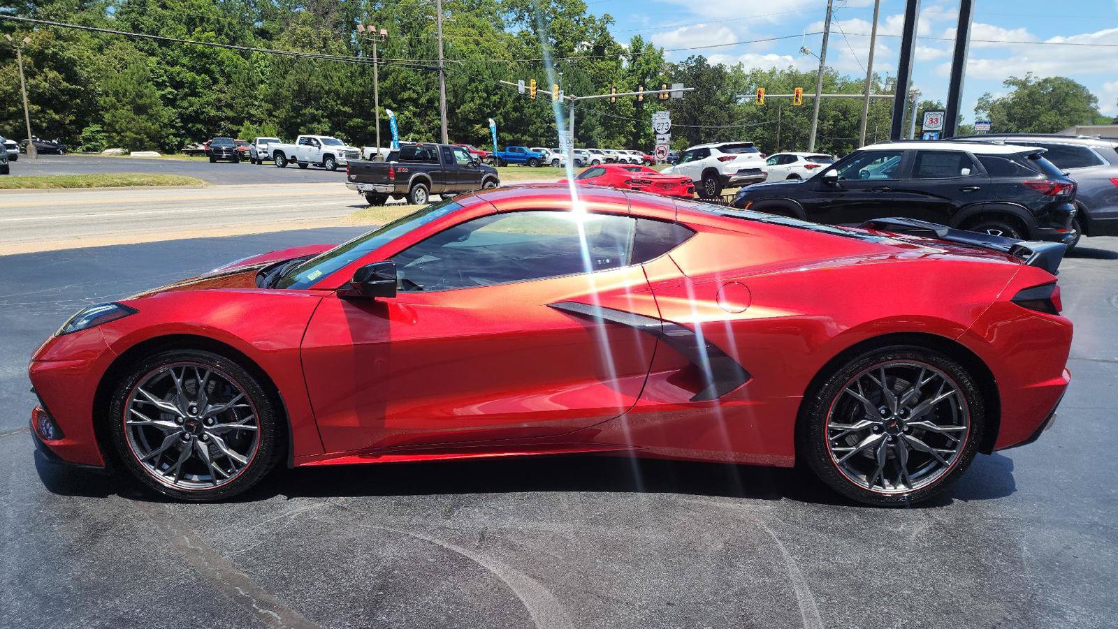 Used 2023 Chevrolet Corvette Stingray Coupe w/ Z51 Performance Package RWD image 6