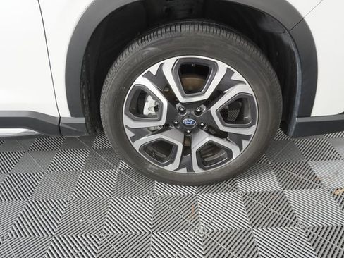 Used 2023 Subaru Ascent Limited image 15