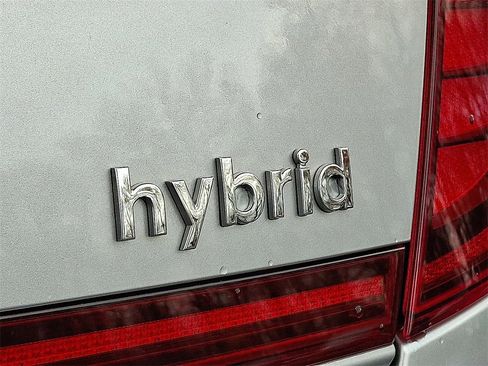 Used 2023 Hyundai Sonata Limited image 33