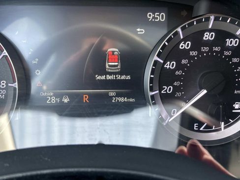 Used 2023 Toyota Highlander XLE image 21