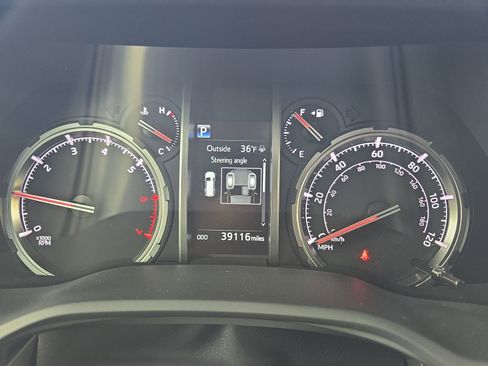 Used 2022 Toyota 4Runner TRD Off-Road Premium image 19