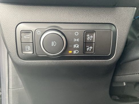 Used 2024 Ford Escape ST-Line Select w/ Tech Pack #2 image 44