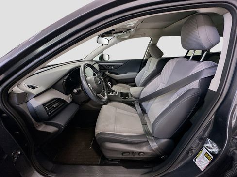 Used 2023 Subaru Outback Premium image 13