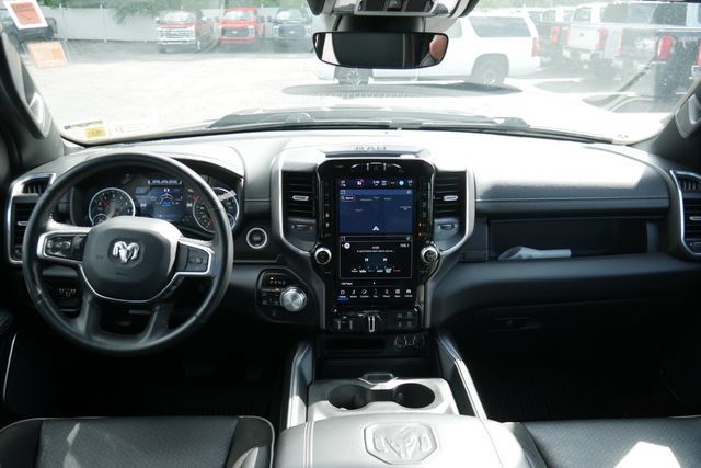 Used 2023 RAM 1500 Laramie AWD/4WD image 6