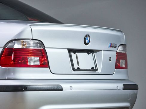 Used 2003 BMW M5 RWD image 40