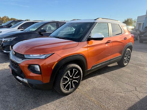 Used 2023 Chevrolet TrailBlazer ACTIV w/ Sun and Liftgate Package image 5