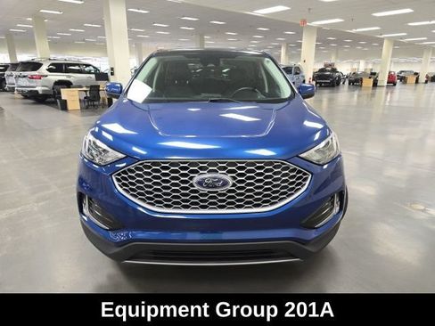 Used 2023 Ford Edge SEL w/ Convenience Package AWD/4WD image 2
