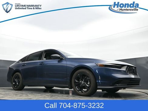 Certified 2025 Honda Accord SE image 23