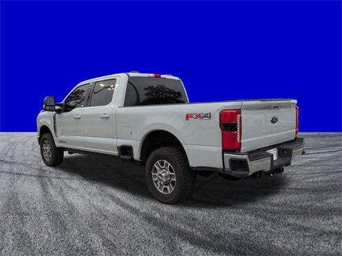 Certified 2025 Ford F350 Lariat w/ FX4 Off-Road Package image 6