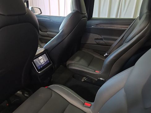Used 2022 Tesla Model X Plaid AWD/4WD image 5