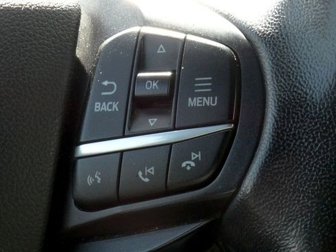 Used 2020 Ford Explorer XLT w/ Equipment Group 202A AWD/4WD image 13