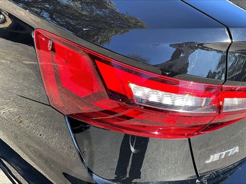 Certified 2021 Volkswagen Jetta S w/ Driver Assistance Package image 28